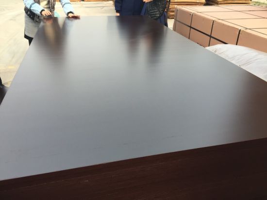 "Hoja de madera contrachapada con revestimiento de película/ Hoja de madera contrachapada marina con buen precio"
