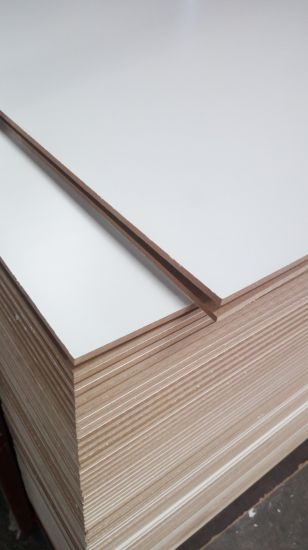 "MDF blanco de melamina/MDF con revestimiento de melamina de buena calidad"