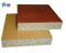 Aglomerado laminado para uso en muebles