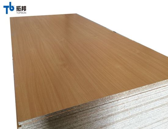 "Precio barato de aglomerado de melamina para el uso de muebles"