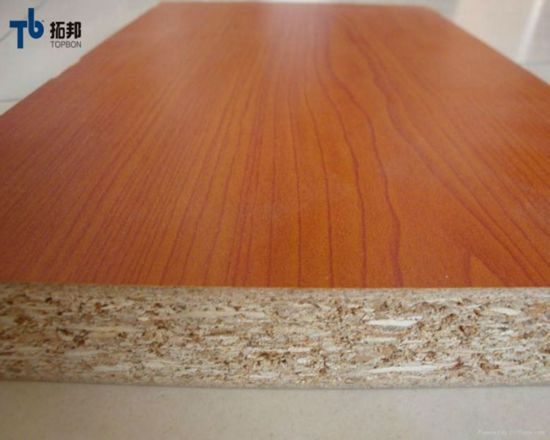 "Precio barato de aglomerado de melamina para el uso de muebles"
