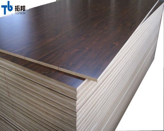 "Tablero de MDF con revestimiento de melamina/MDF de color con precio competitivo de alta calidad"