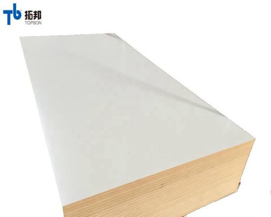 "Tablero de MDF con revestimiento de melamina de color blanco de China"