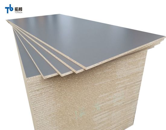 "Tablero de partículas con revestimiento de melamina/Fábrica de tableros de partículas de melamina para uso de muebles"