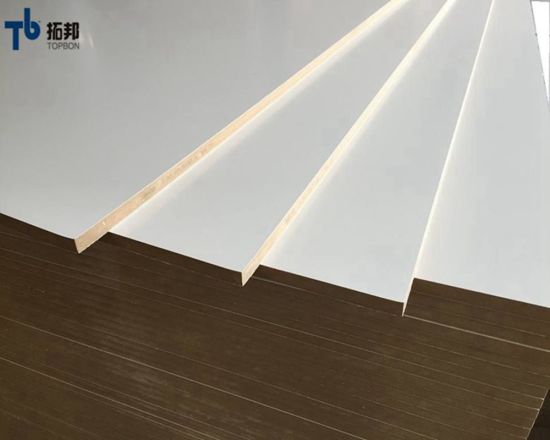 "Tablero de MDF con revestimiento de melamina de color blanco de China"